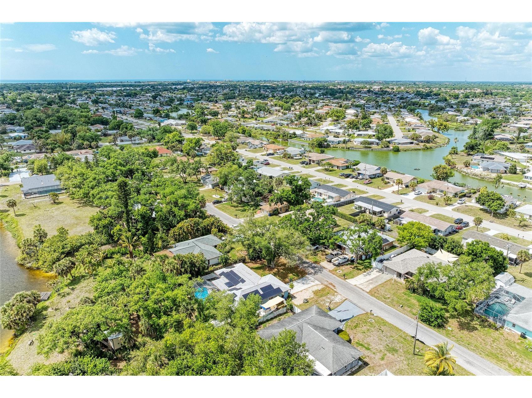 1067 Rosedale Road Venice FL 34293 A4689050 image43