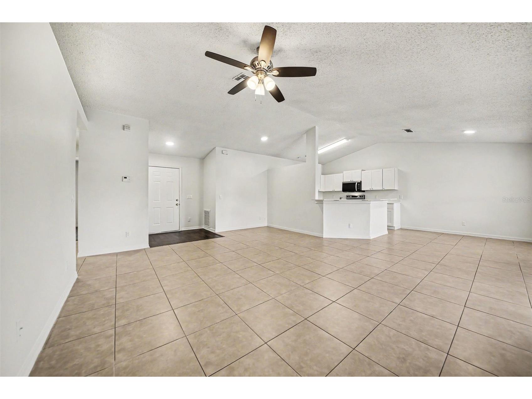 1067 Sheeler Hills Drive Apopka FL 32703 O6419558 image2