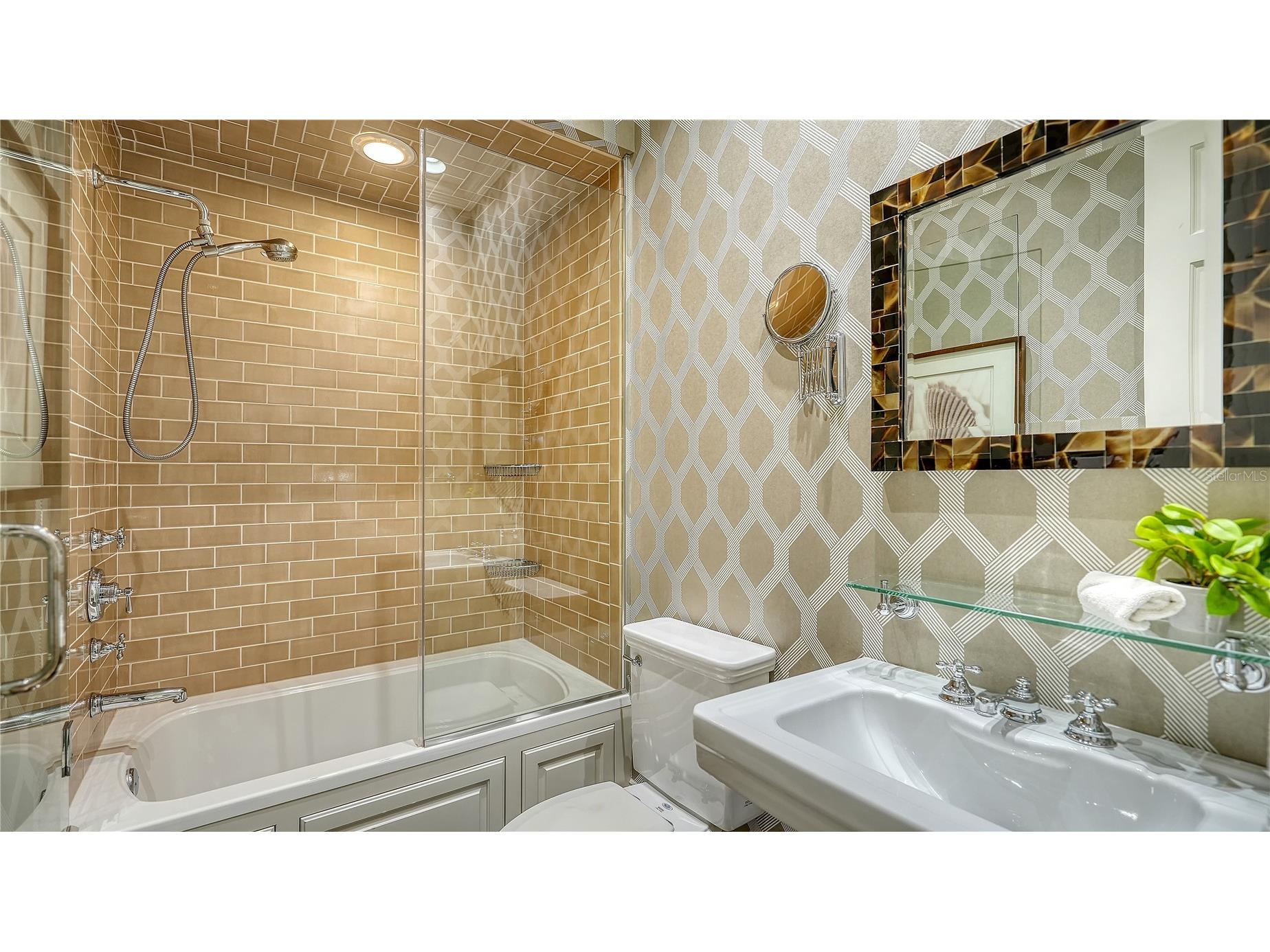 1067 Westway Drive Sarasota FL 34236 A4680843 image50