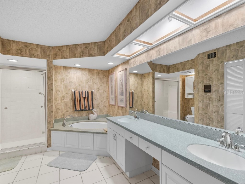 10671 Andrew Lane Seminole FL 33777 TB8454802 image19