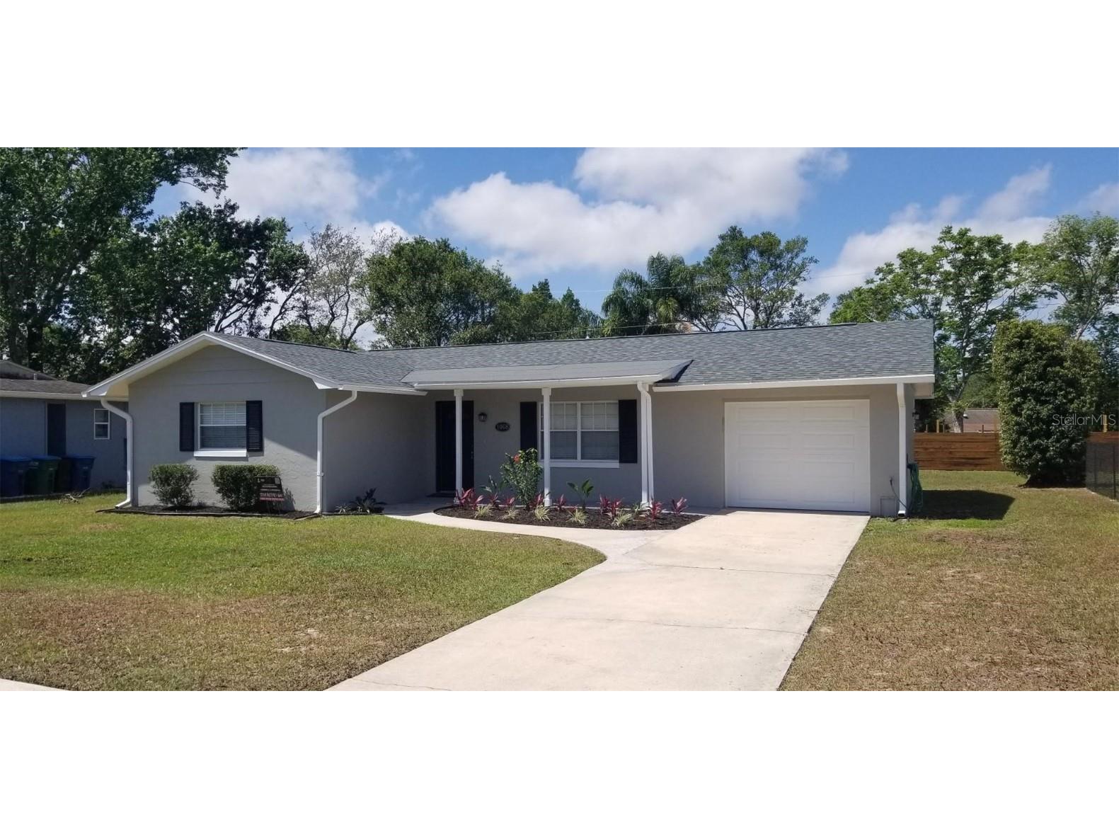 1068 Galgano Deltona FL 32725 V4941892 image1