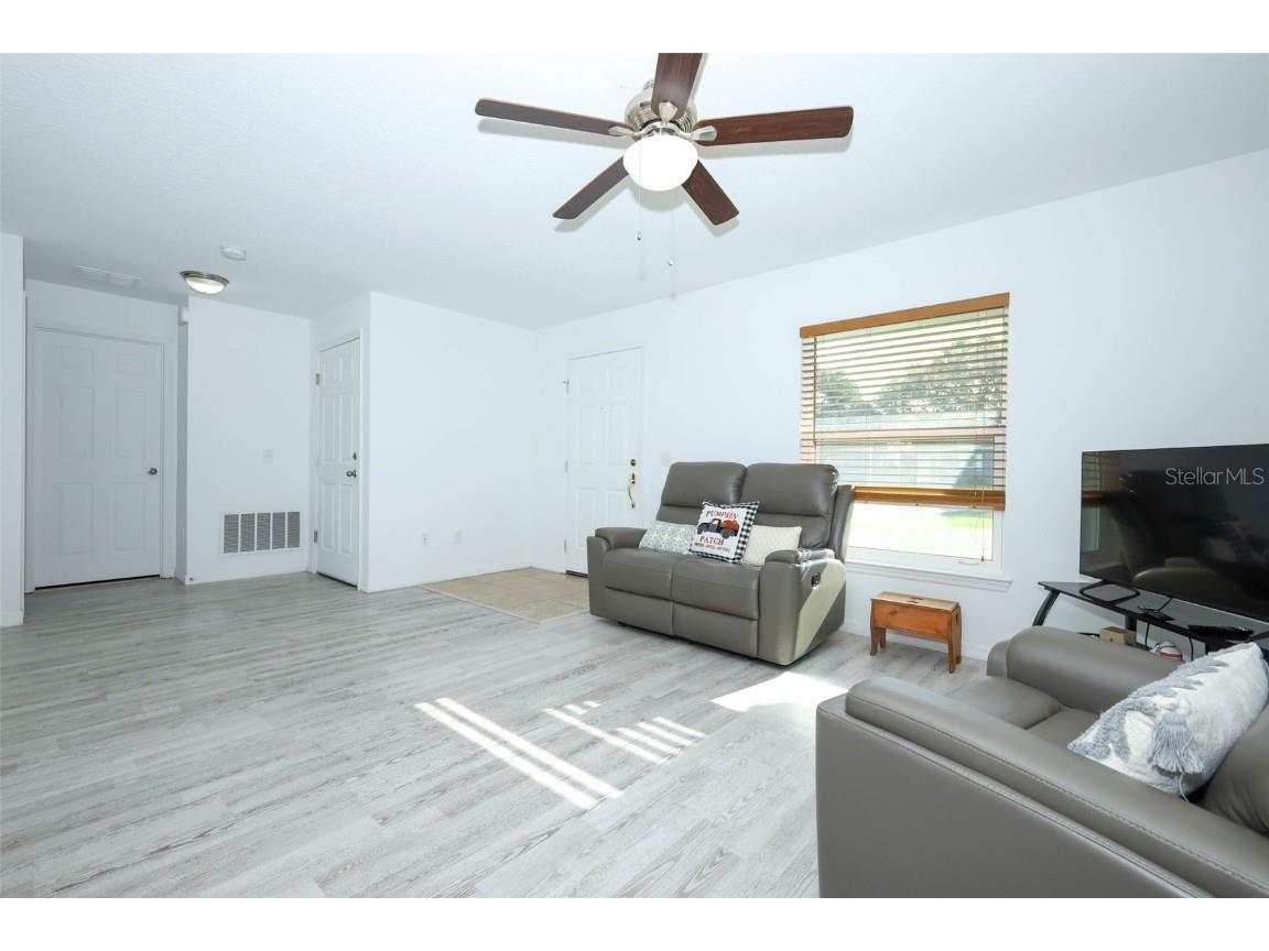 1068 Mayflower Avenue Deltona FL 32725 O6353554 image5