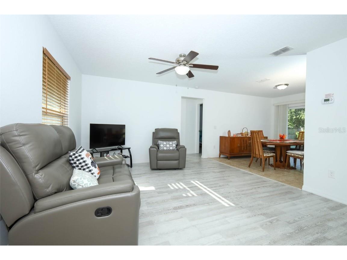 1068 Mayflower Avenue Deltona FL 32725 O6353554 image7