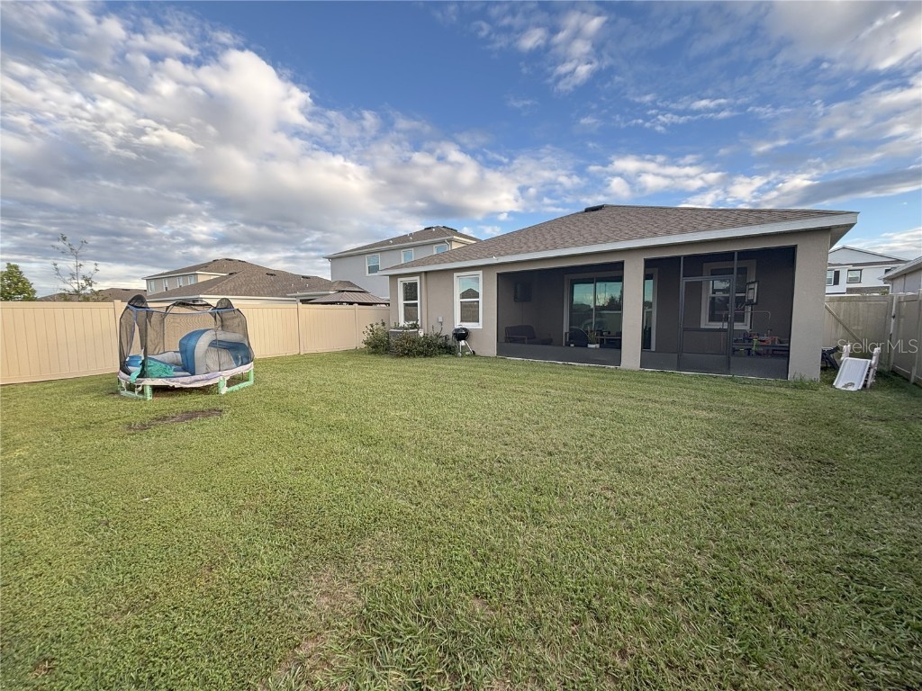 10684 Tally Fawn Loop San Antonio FL 33576 TB8432729 image16