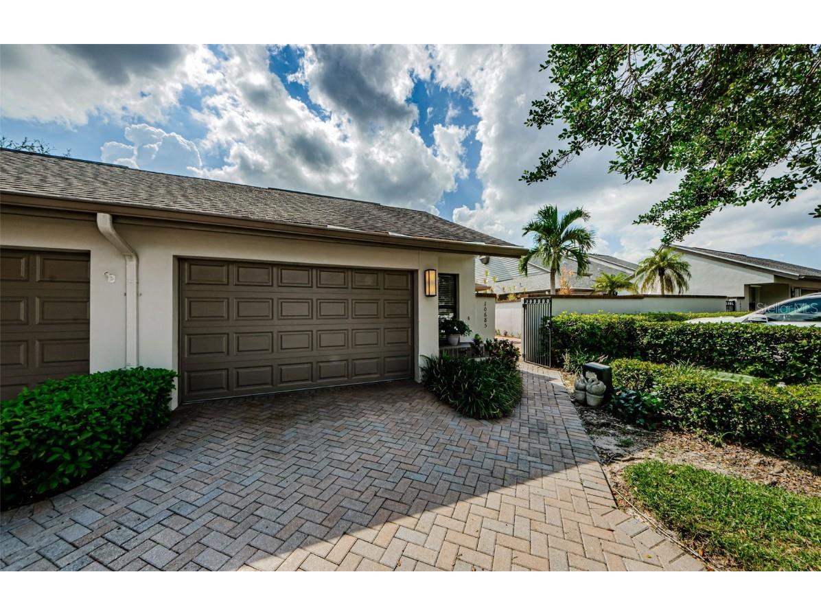 10685 Andrew Lane #10685 Seminole FL 33777 U8249574 image1