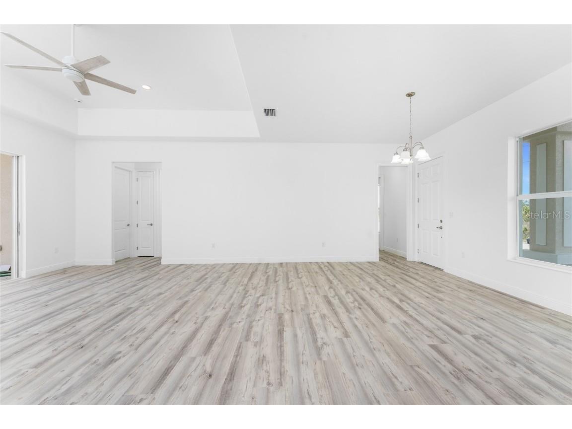 10688 Mcalester Circle Port Charlotte FL 33981 - SANTA CRUZ D6140838 image12