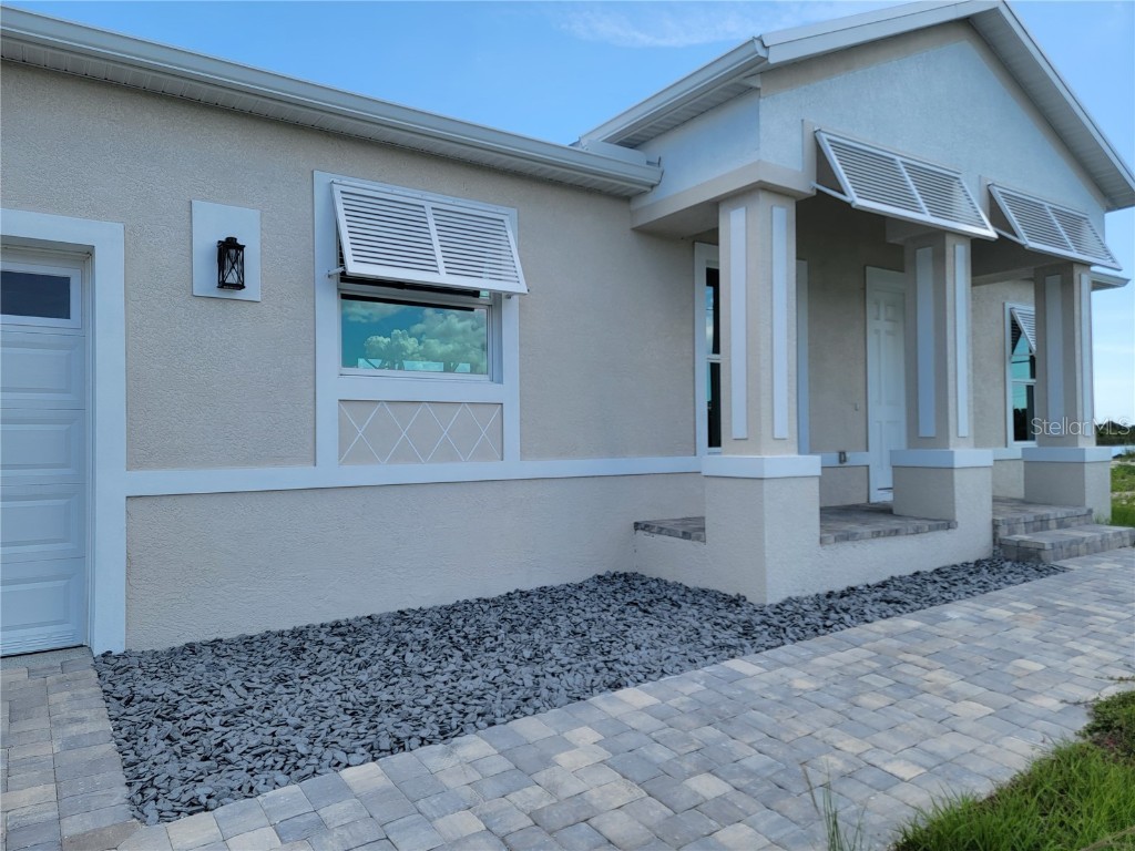 10688 Mcalester Circle Port Charlotte FL 33981 - SANTA CRUZ D6140838 image3