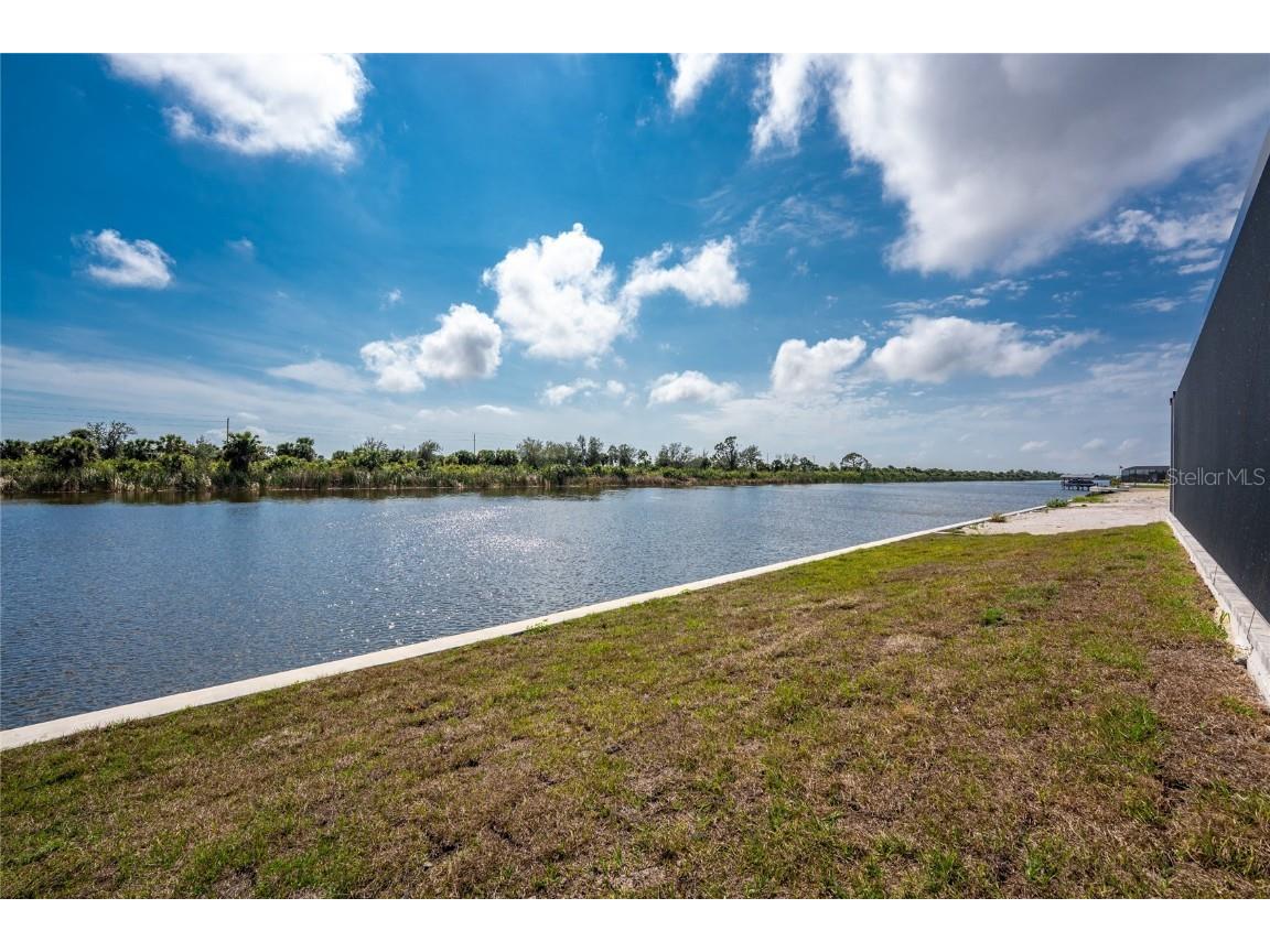 10688 Mcalester Circle Port Charlotte FL 33981 - SANTA CRUZ D6140838 image44