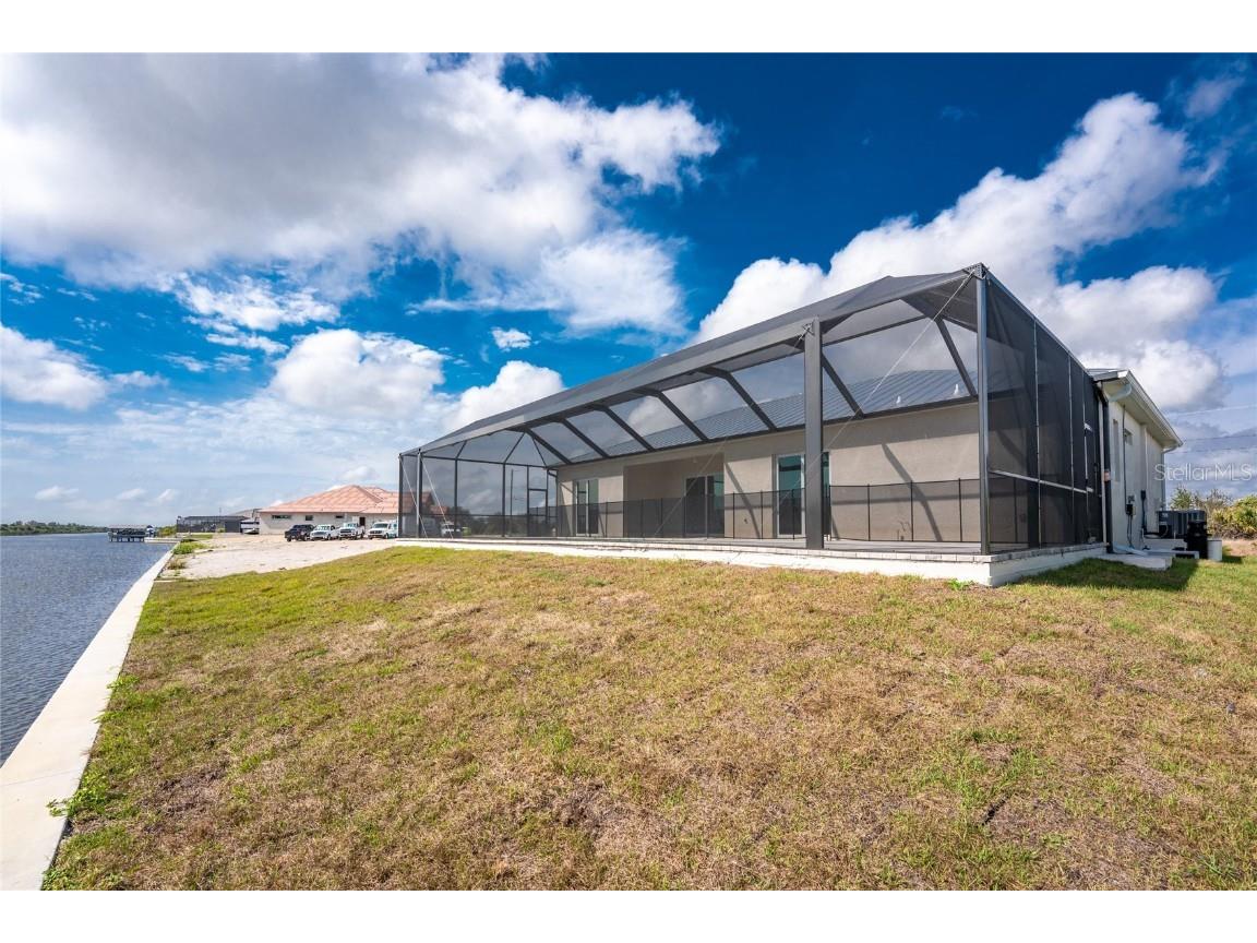 10688 Mcalester Circle Port Charlotte FL 33981 - SANTA CRUZ D6140838 image45