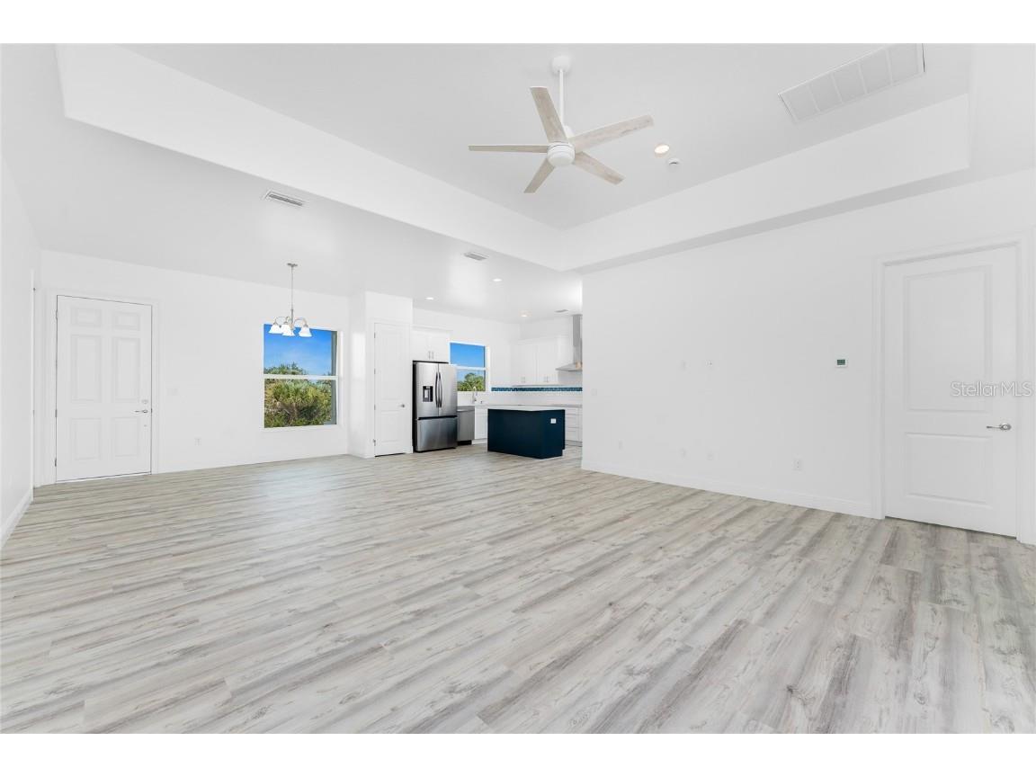 10688 Mcalester Circle Port Charlotte FL 33981 - SANTA CRUZ D6140838 image6