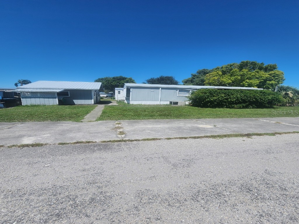 1069 Lemon Street Okeechobee FL 34974 - LAKE OKEECHOBEE OK225361 image1