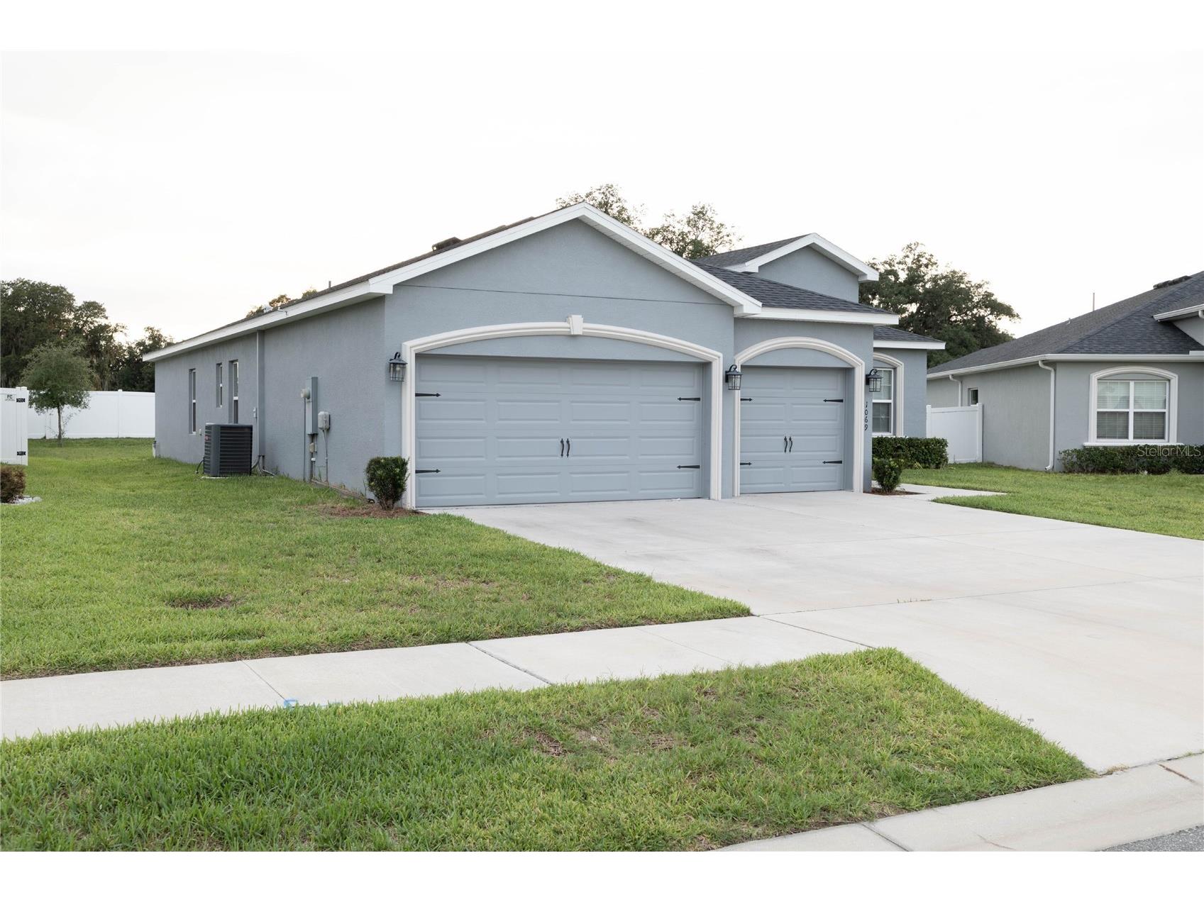 1069 Montgomery Lane Polk City FL 33868 L4963400 image2