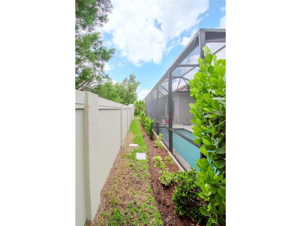 1069 River Wind Circle Bradenton FL 34212 - MANATEE RIVER A4666214 image34