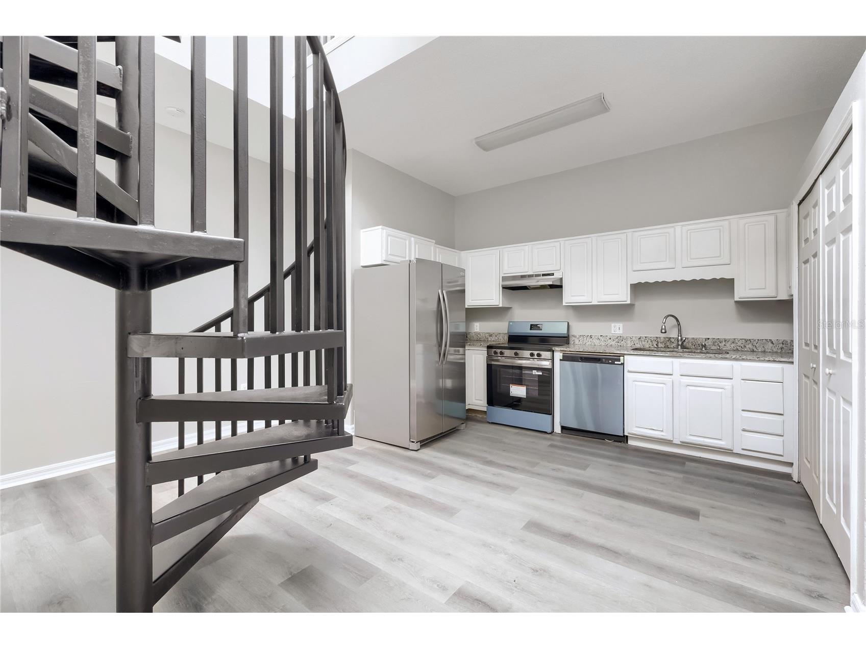 1069 Universal Rest Place Kissimmee FL 34744 TB8482410 image3