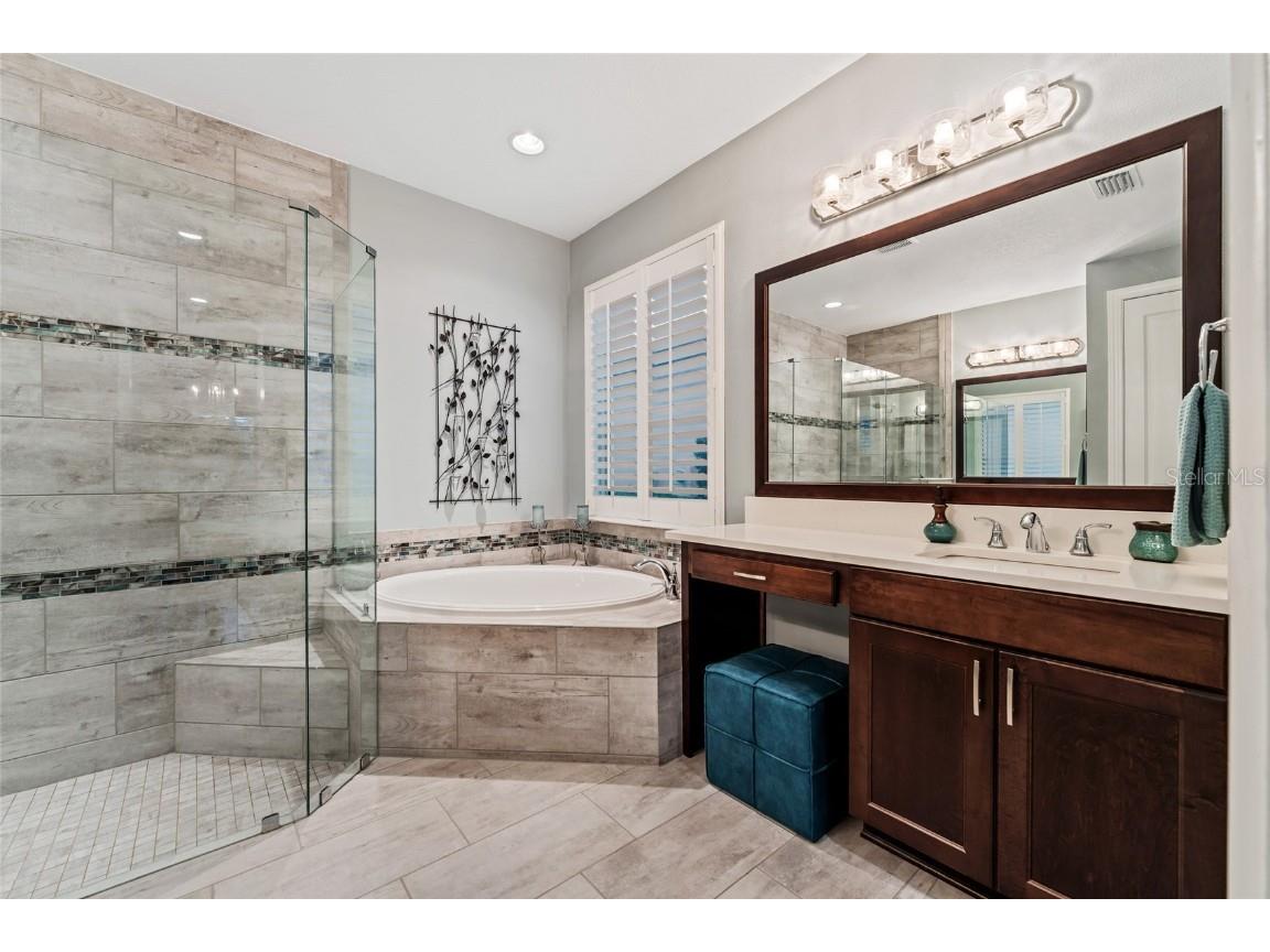 10692 Royal Cypress Way Orlando FL 32836 O6360062 image35