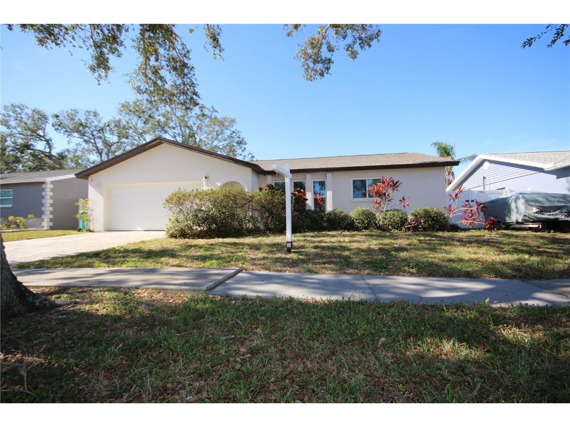 10698 117th Way Largo FL 33778 TB8304718 image1