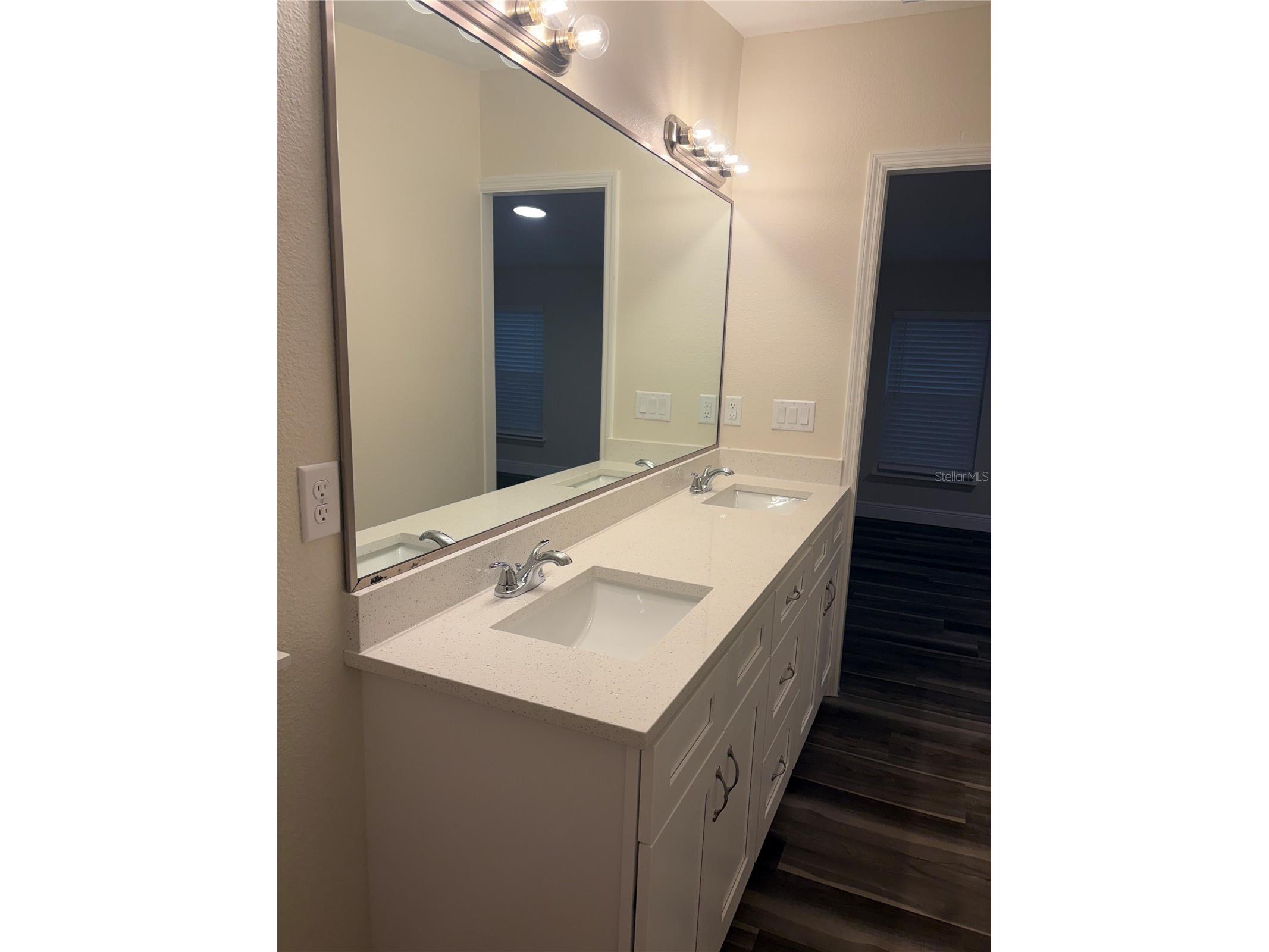 10699 Quiet Cove Road Howey In The Hills FL 34737 - POND G5114020 image13