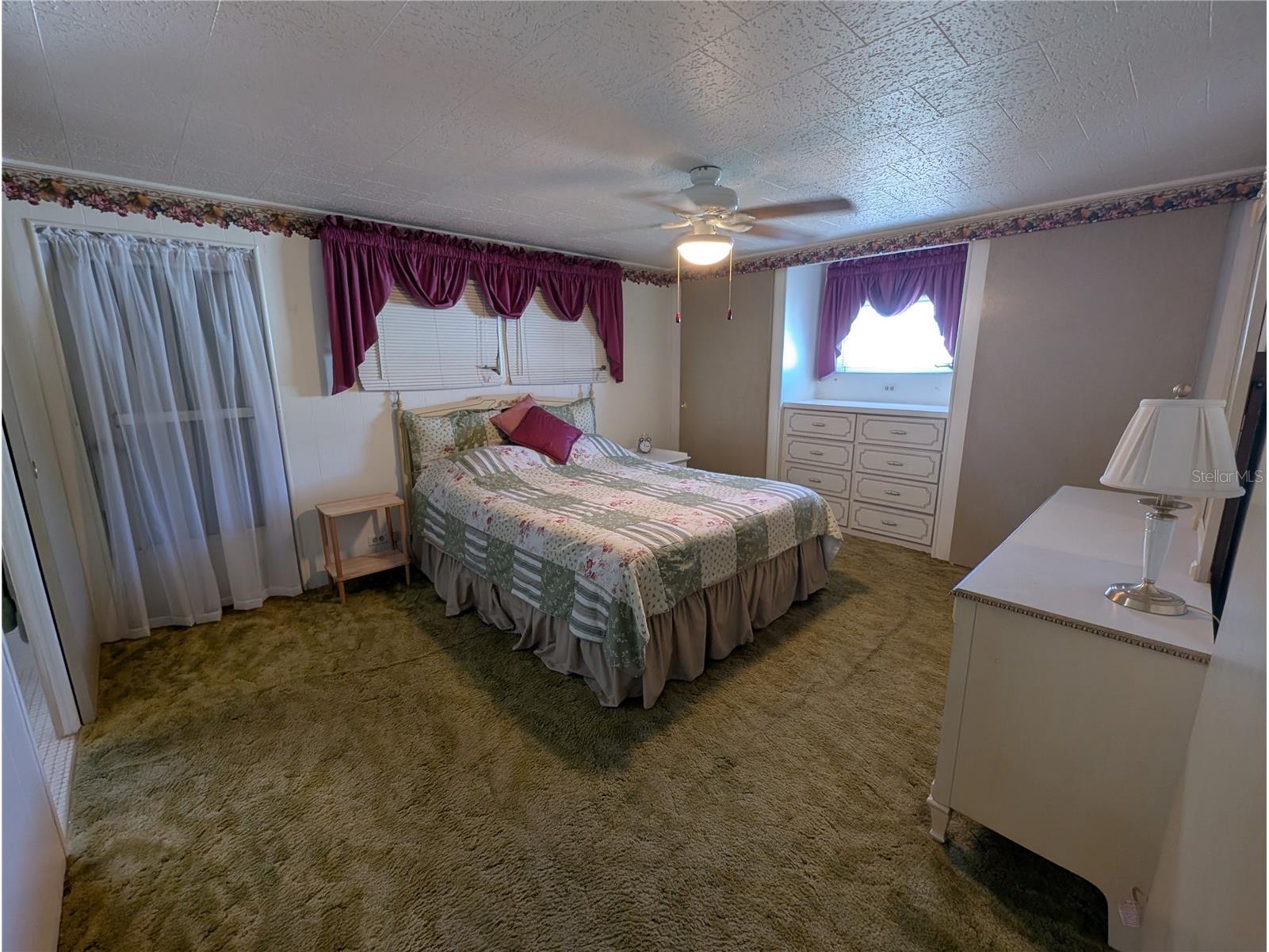 107 48th Avenue Drive W Bradenton FL 34207 A4684544 image10