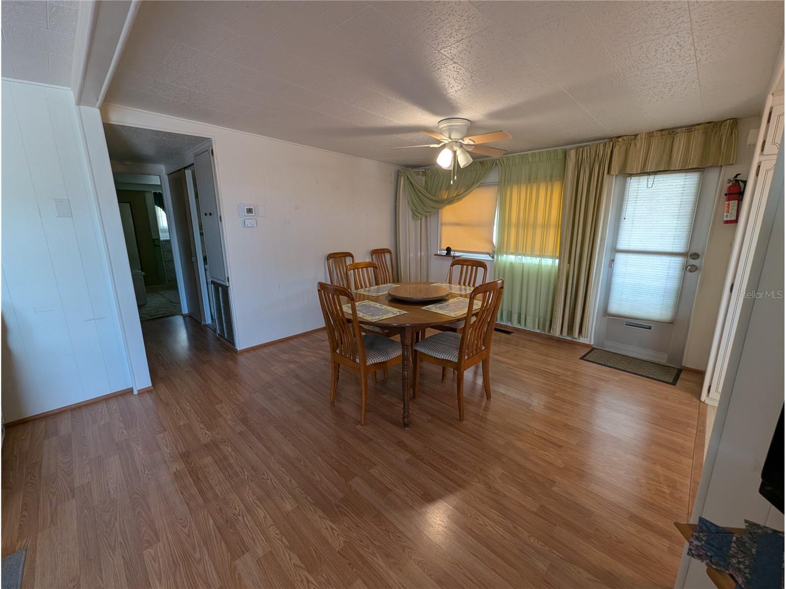 107 48th Avenue Drive W Bradenton FL 34207 A4684544 image4