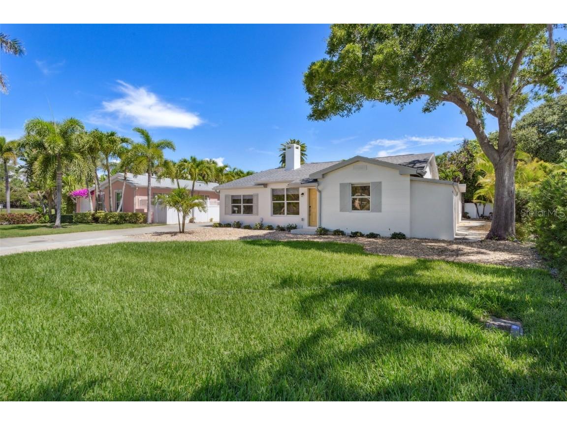 107 4th Street Belleair Beach FL 33786 T3454015 image1