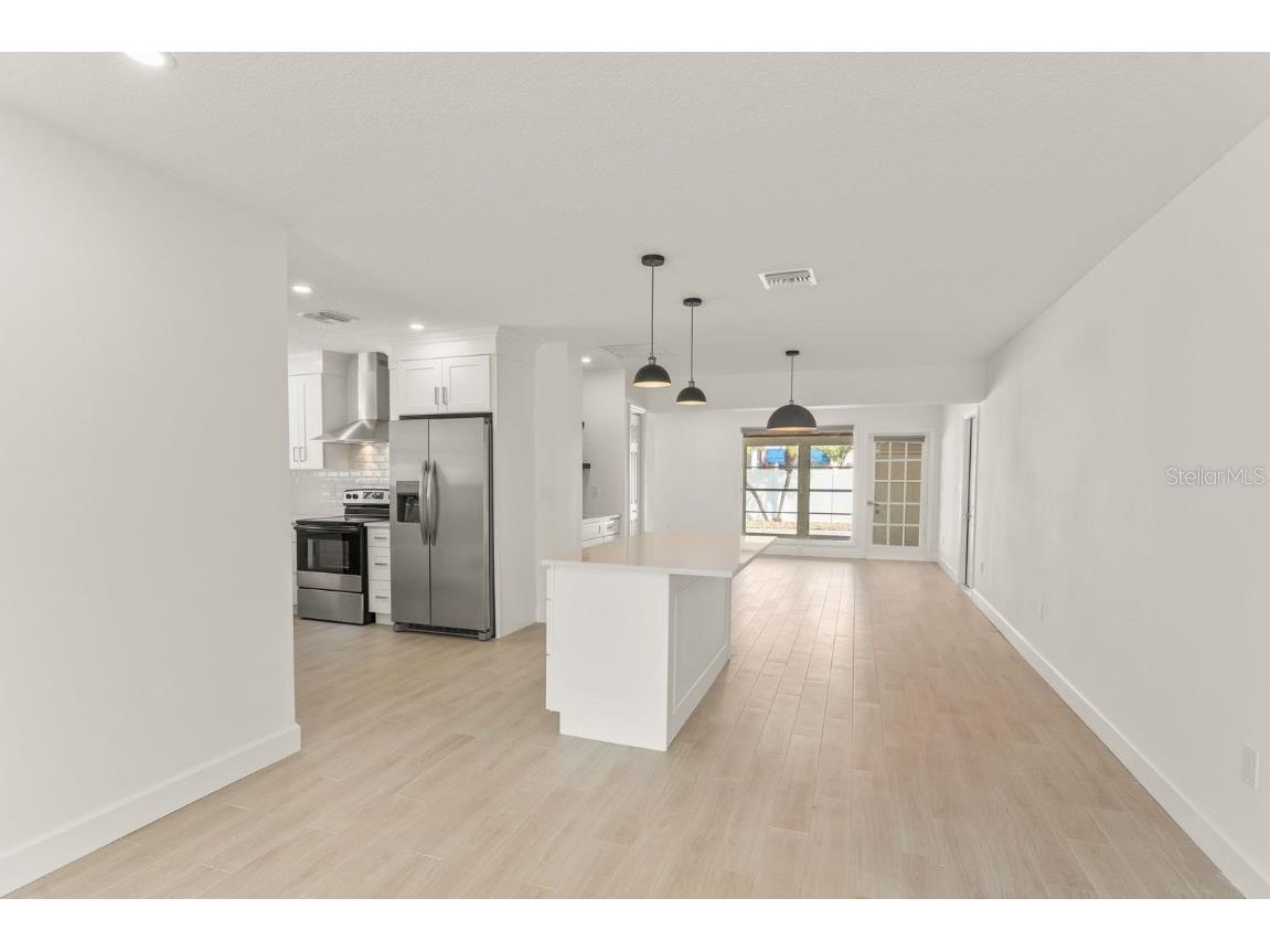 107 4th Street Belleair Beach FL 33786 O6363185 image12