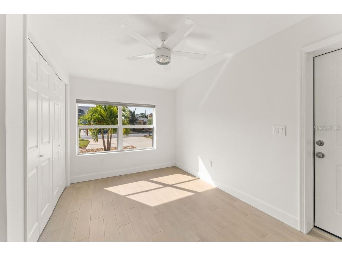 107 4th Street Belleair Beach FL 33786 O6363185 image19