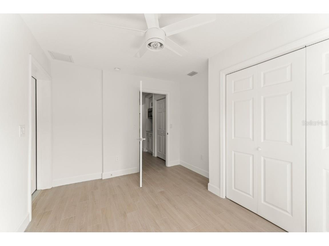 107 4th Street Belleair Beach FL 33786 O6363185 image20