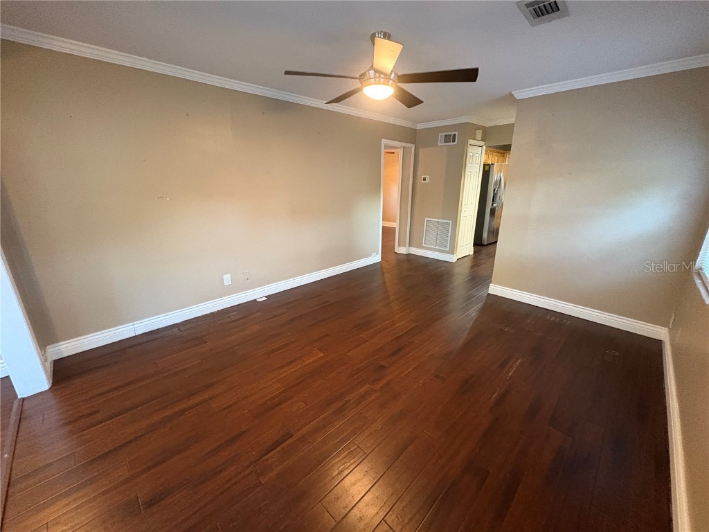 107 6th Street NE Largo FL 33770 OM708077 image21