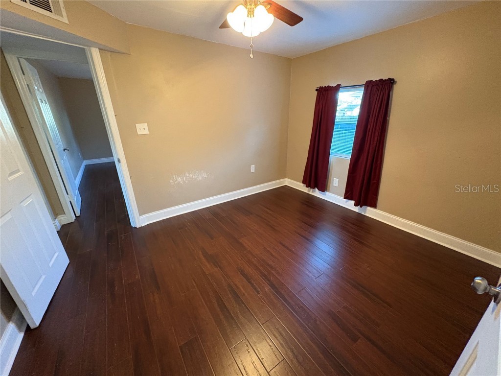 107 6th Street NE Largo FL 33770 OM708077 image4