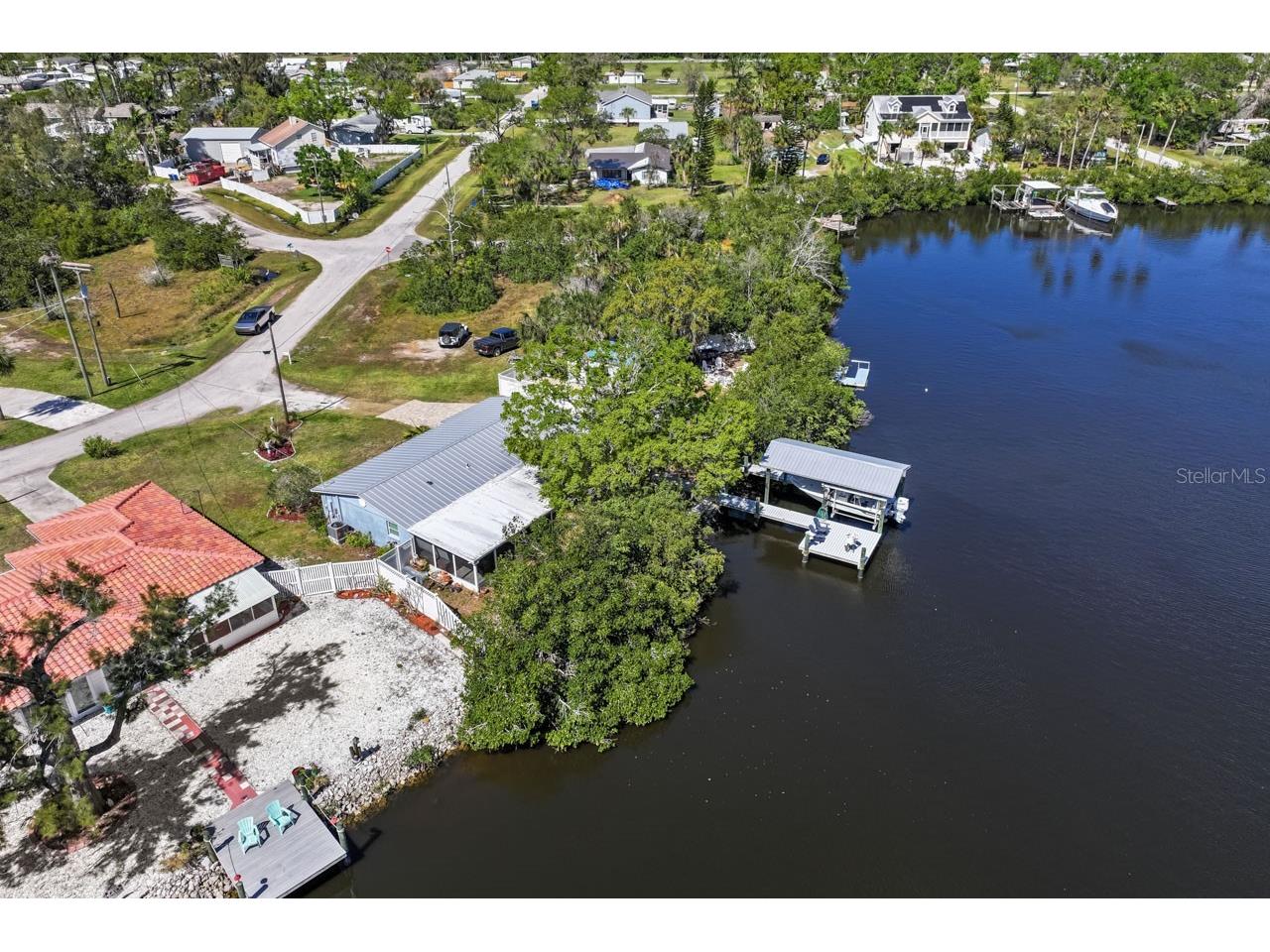 107 6th Street NW Ruskin FL 33570 - RUSKIN INLET TB8497679 image59