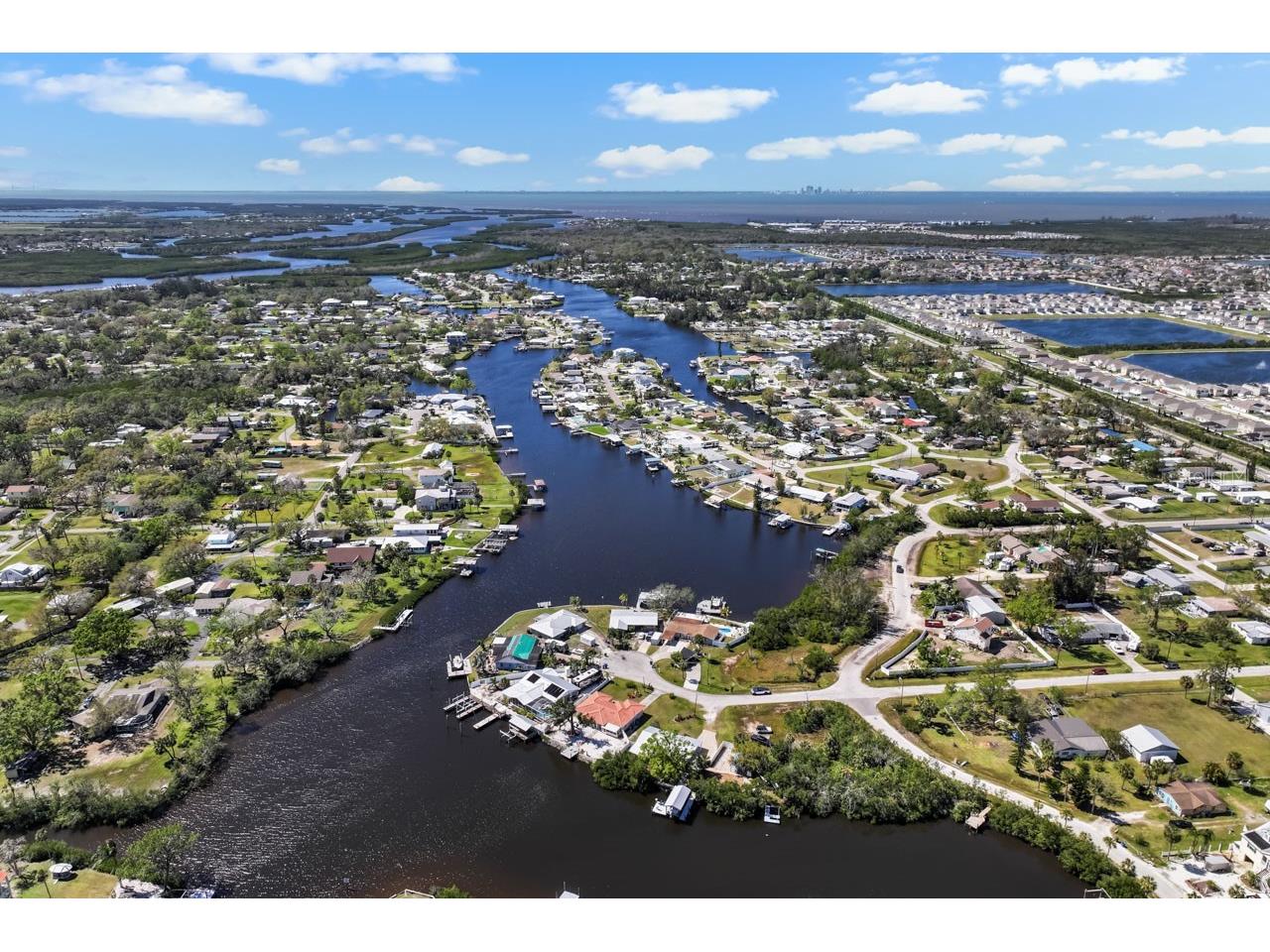 107 6th Street NW Ruskin FL 33570 - RUSKIN INLET TB8497679 image61