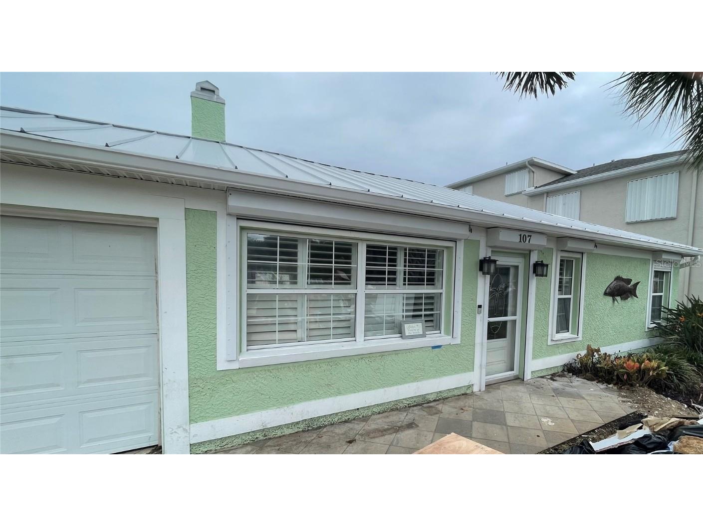 107 8th Street Belleair Beach FL 33786 TB8312521 image1