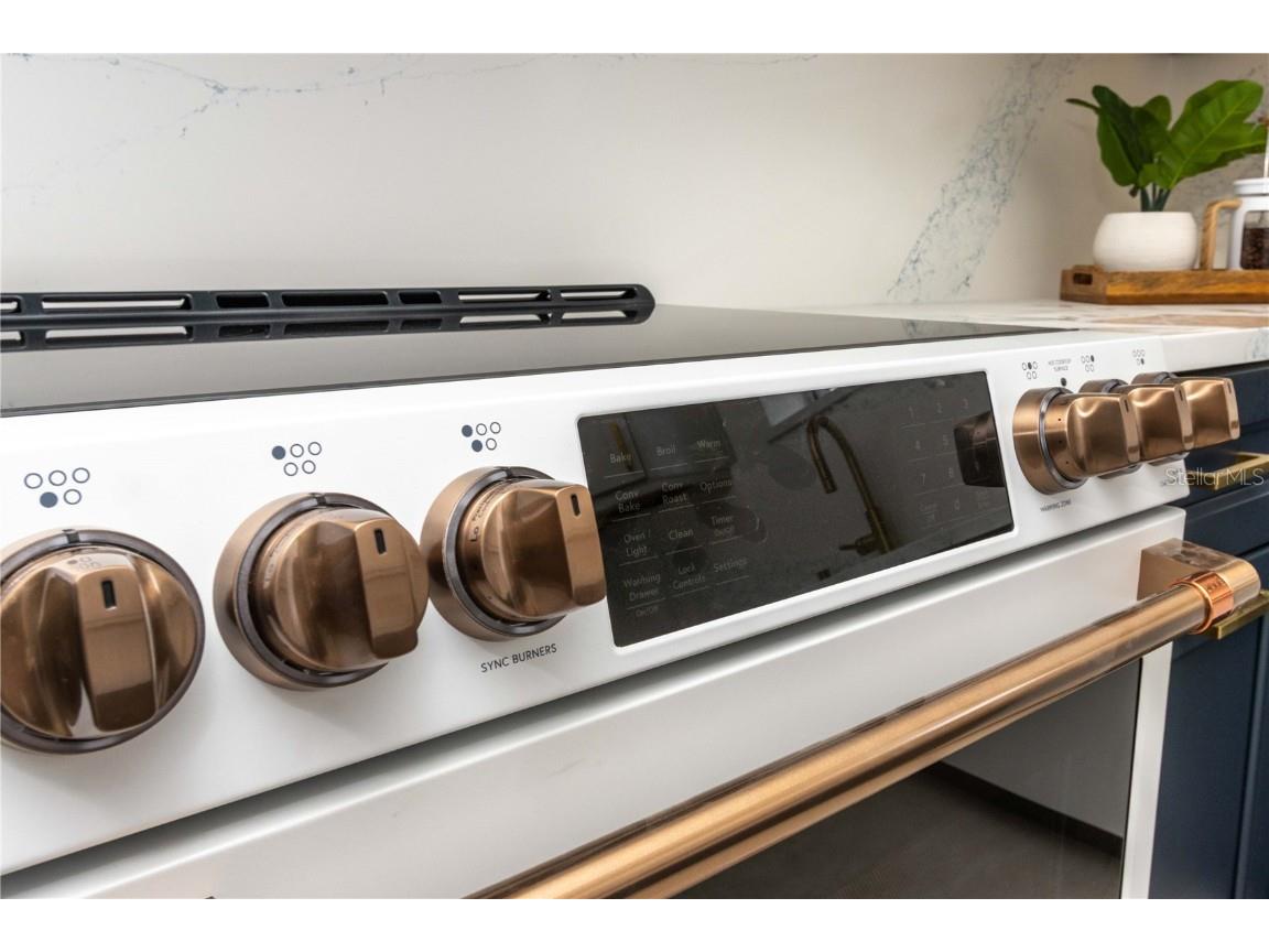 107 8th Street Belleair Beach FL 33786 TB8448148 image17