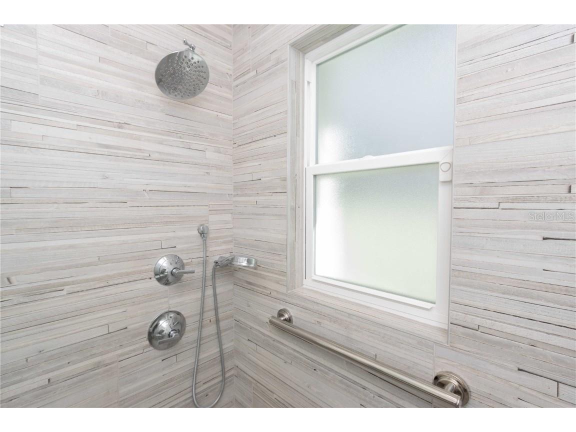 107 8th Street Belleair Beach FL 33786 TB8448148 image22