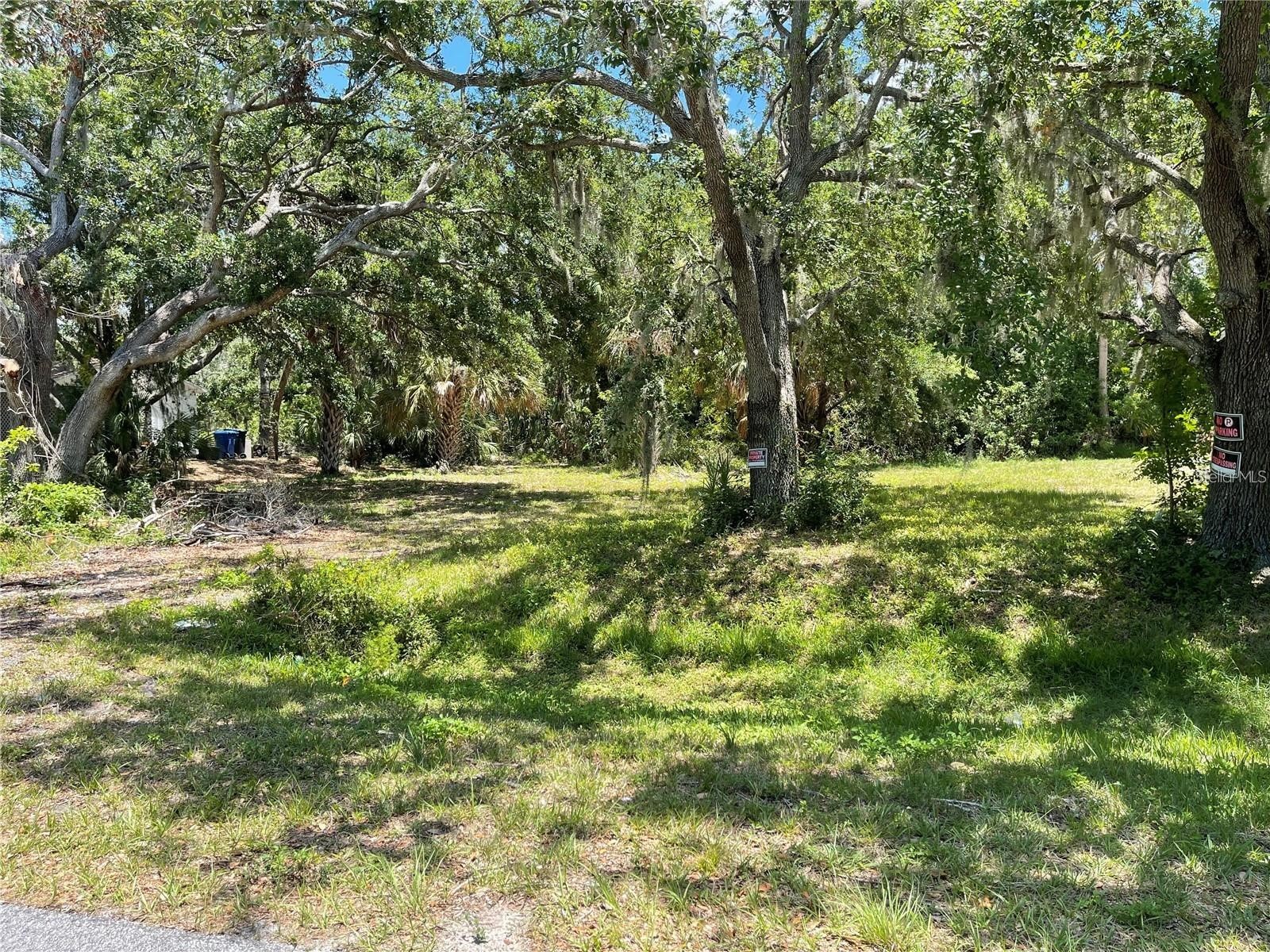 107 9th Street NE Ruskin FL 33570 TB8461151 image1