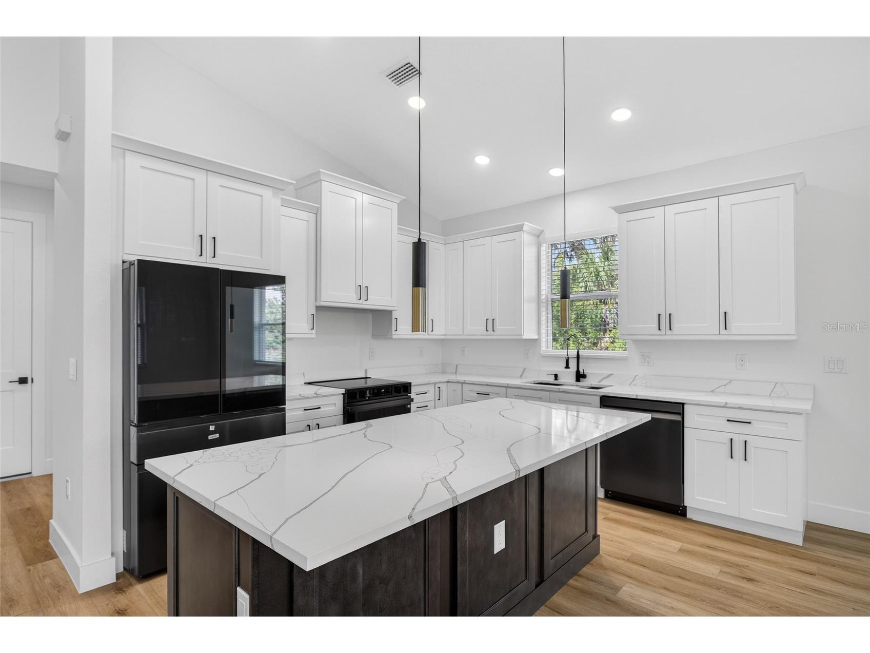 107 Bebb Court Rotonda West FL 33947 C7522743 image8