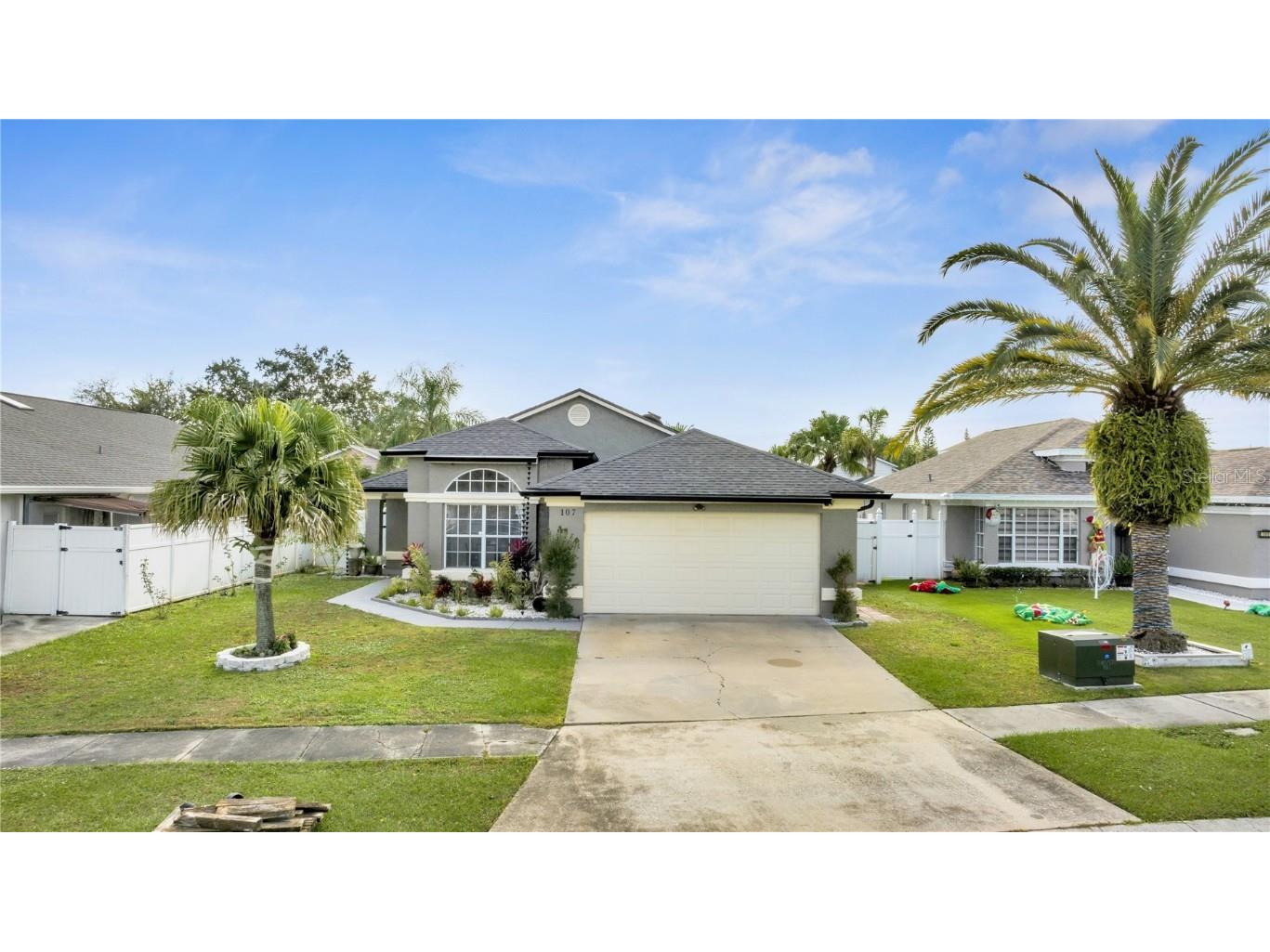 107 Blue Indigo Court Kissimmee FL 34743 O6190660 image1