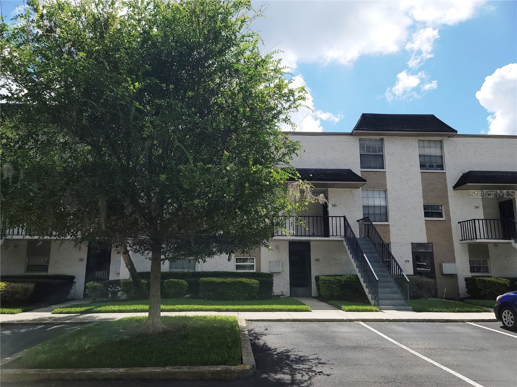 107 Caldwell Drive #180 Brandon FL 33510 T3448025 image1