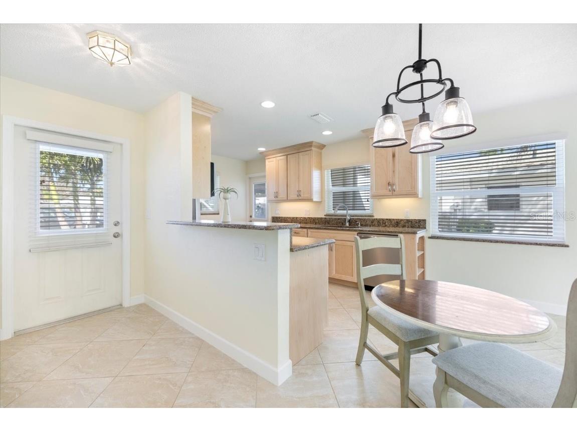 107 Clipper Way #107 Nokomis FL 34275 - LYONS BAY A4656342 image9