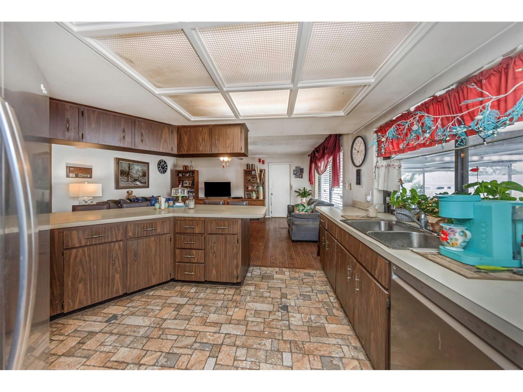 107 Country Villas Drive Safety Harbor FL 34695 TB8492502 image10
