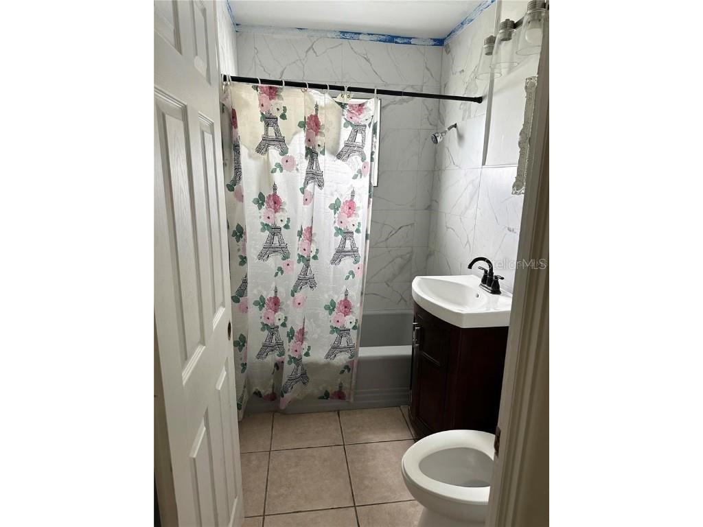 107 Dellwood Drive Kissimmee FL 34744 O6351772 image4