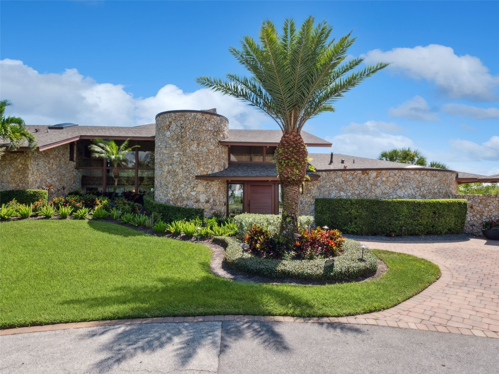 107 Donlon Drive New Smyrna Beach FL 32168 V4949304 image1