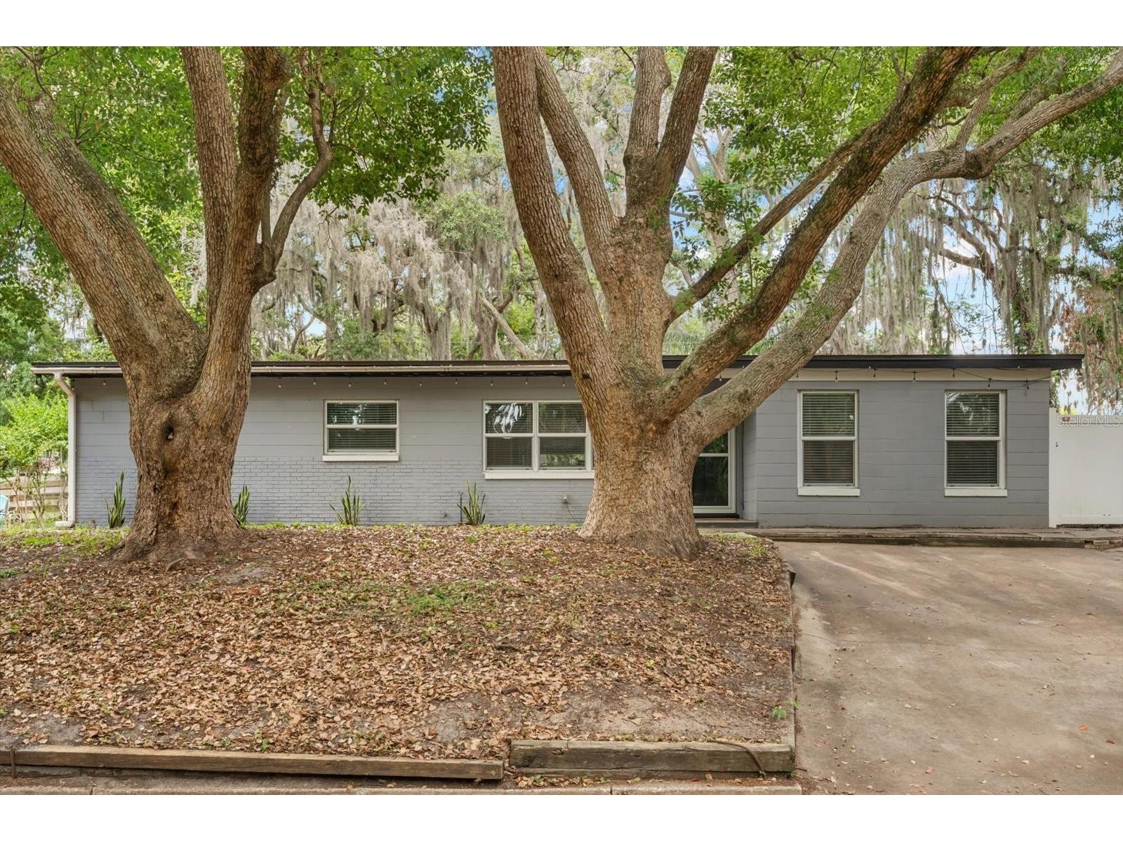 107 E Lauren Court Casselberry FL 32730 O6404628 image2