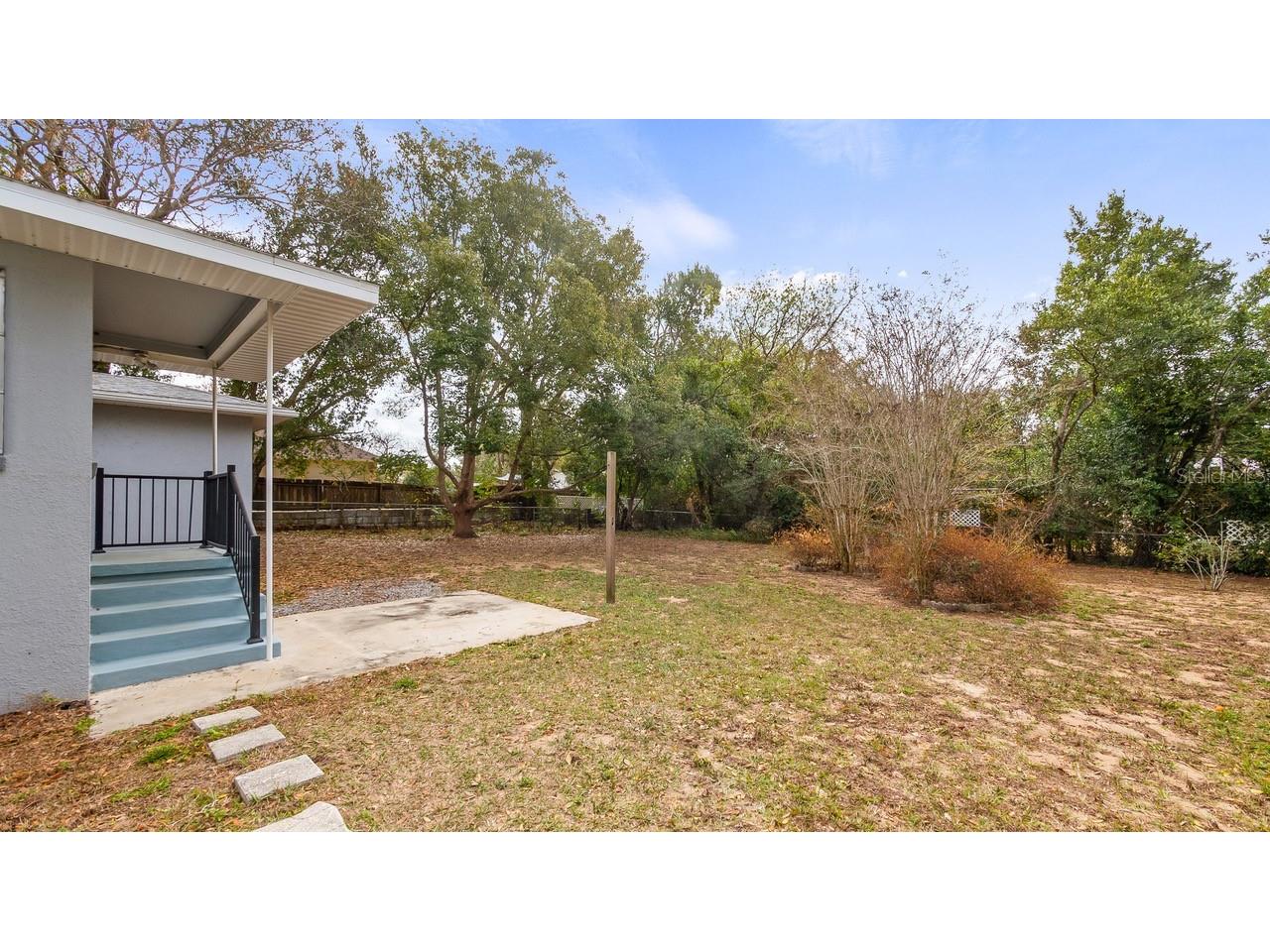 107 E Magnolia Avenue Howey In The Hills FL 34737 - LITTLE LAKE HARRIS G5108555 image29