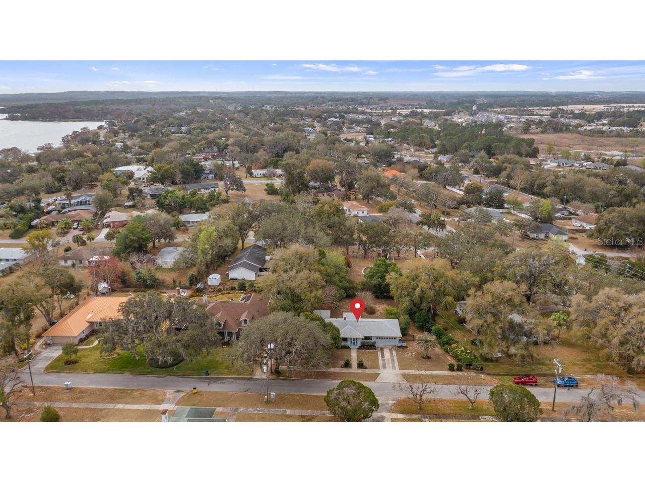 107 E Magnolia Avenue Howey In The Hills FL 34737 - LITTLE LAKE HARRIS G5108555 image40