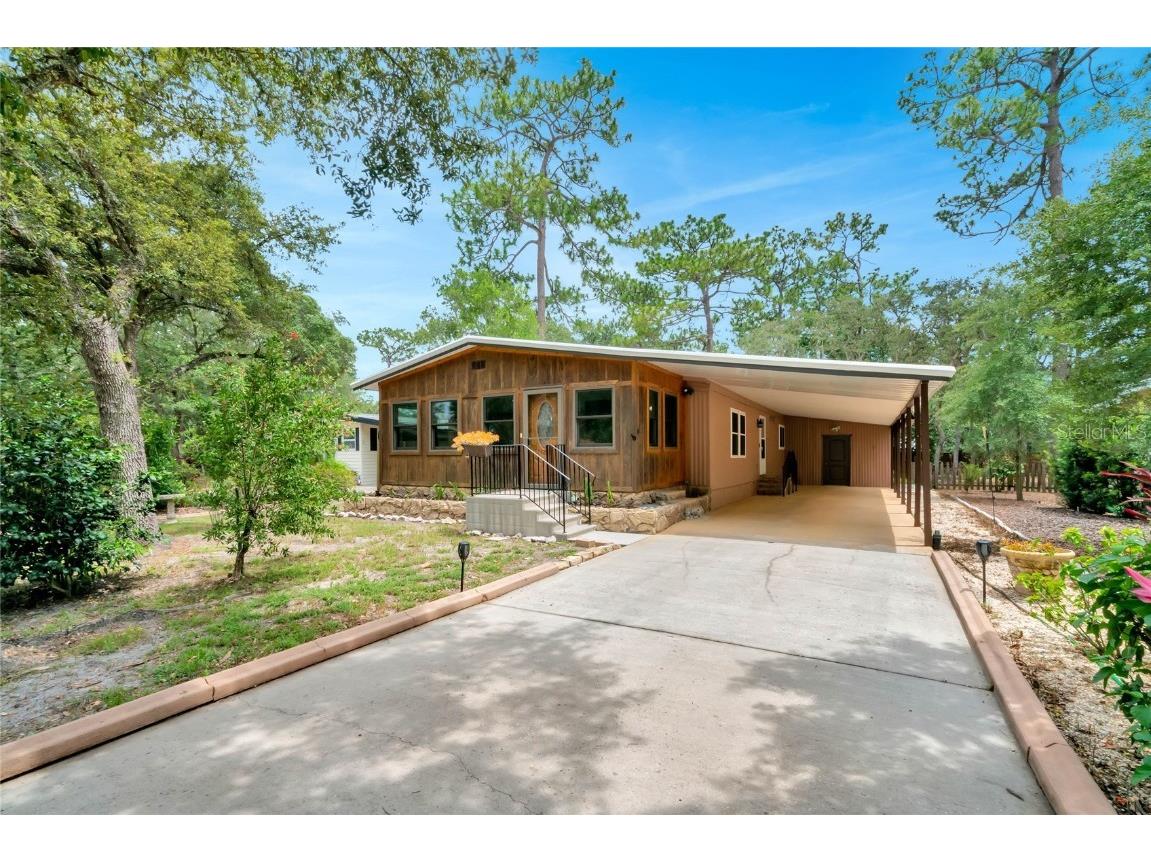 107 E Plantation Boulevard Lake Mary FL 32746 O6120346 image1