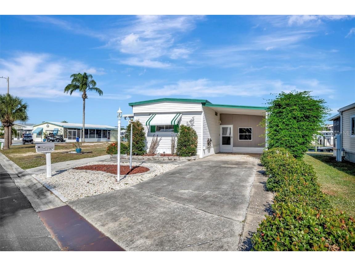 107 E Saint Johns Way Apollo Beach FL 33572 TB8442505 image2