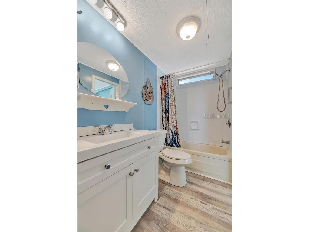 107 E Saint Johns Way Apollo Beach FL 33572 TB8442505 image28