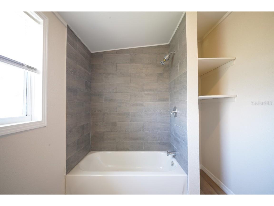 107 E Spruce Street Tarpon Springs FL 34689 TB8412170 image16