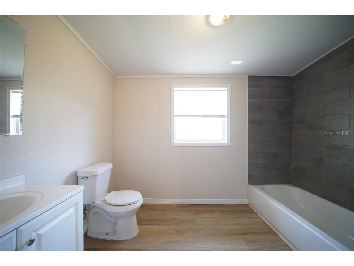 107 E Spruce Street Tarpon Springs FL 34689 TB8412170 image17